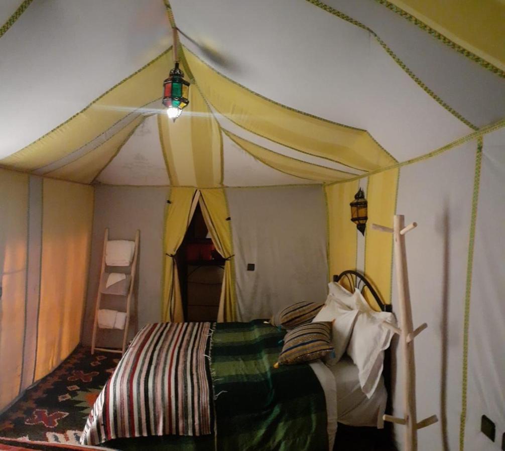 Hotel Desert Paradise Luxury Camp à Merzouga Extérieur photo